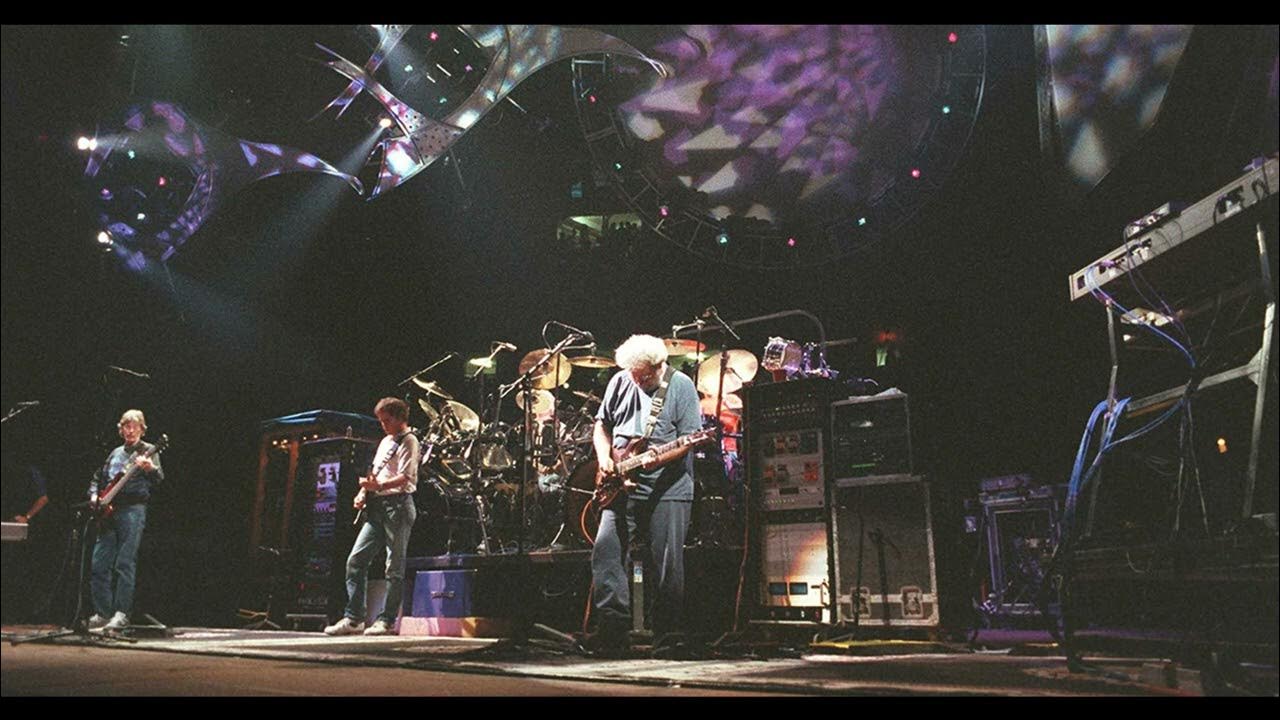 Grateful Dead - Maggie's Farm (9-27-1993 at Boston Garden) Grateful Dead - Maggie's Farm (9-27-1993 at Boston Garden)