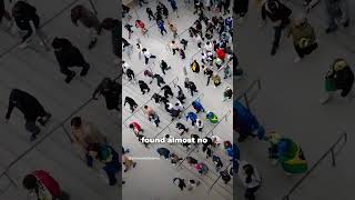 iPhone Duo buyers in India can't walk in.