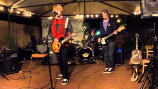 Conform To The Norm Queen Bean Open Mic Nite Modesto California 11-25-12 Vid 19