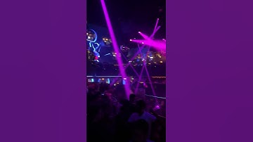 Best Night Club in Asia. Located in Singapore 🇸🇬. #viral #shorts #edm