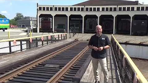 Turntable Tech - What Makes This Turntable Spin?