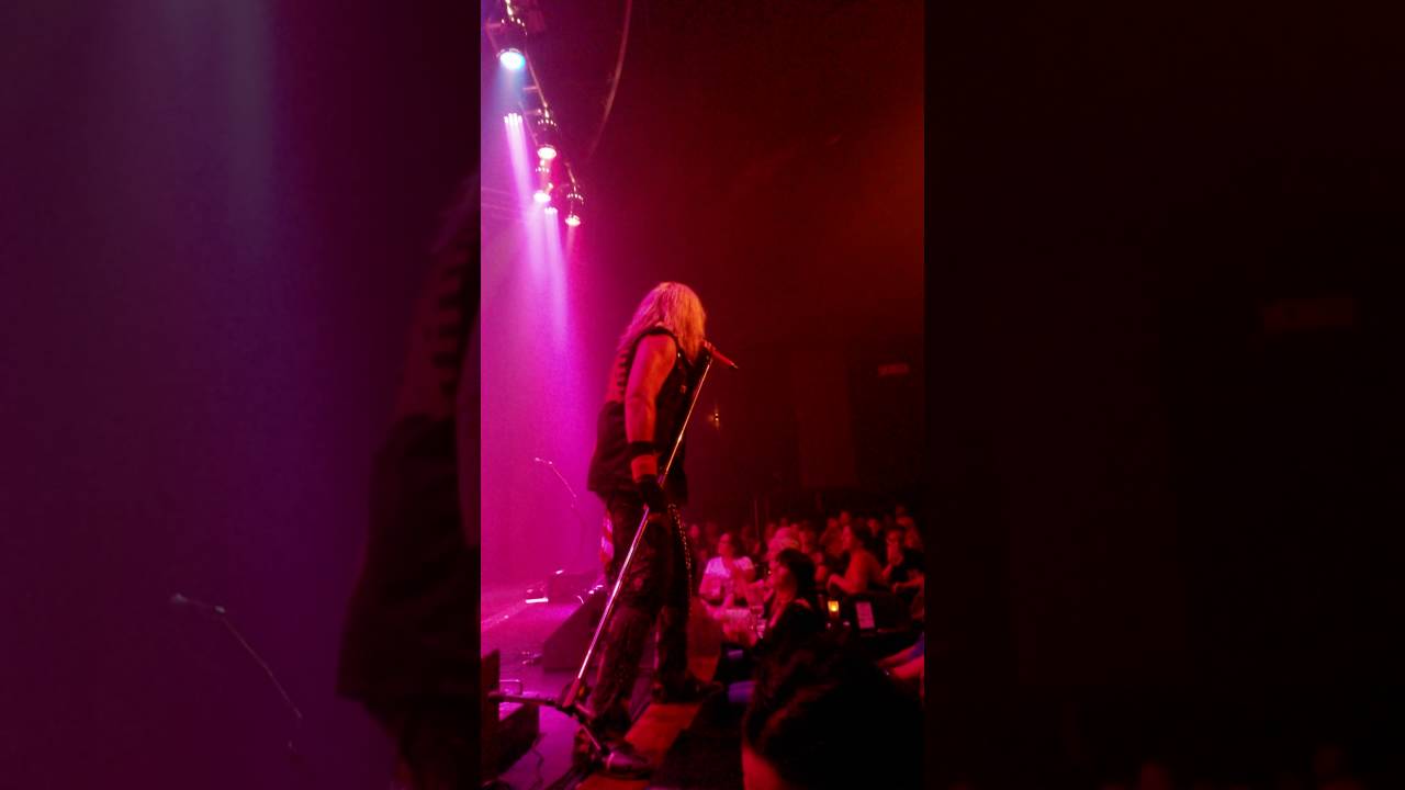 Mötley Crue'd tribute band Casino Arizona, part 2