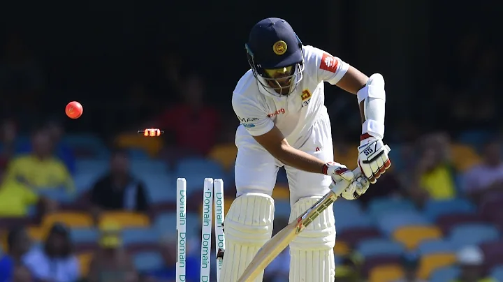 From the Vault: Richardson's pink peach removes Mendis