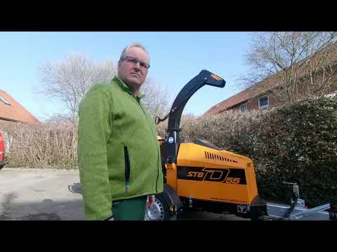 Baumaschinenschmiede - Först