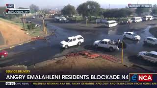 Angry eMalahleni residents blockade N4