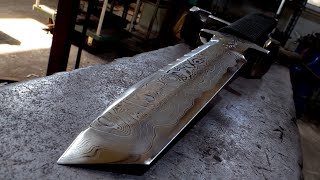 The process of making the highest quality Damascus knives. Amazing Korean handmade knife workshop