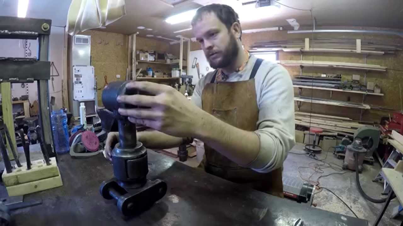 Dupont Power Hammer Restoration - Episode 2 - The Pitman - YouTube