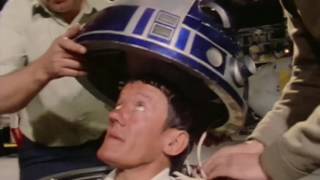 STAR WARS: R2D2 Tribute - Kenny Baker RIP [1934-2016]