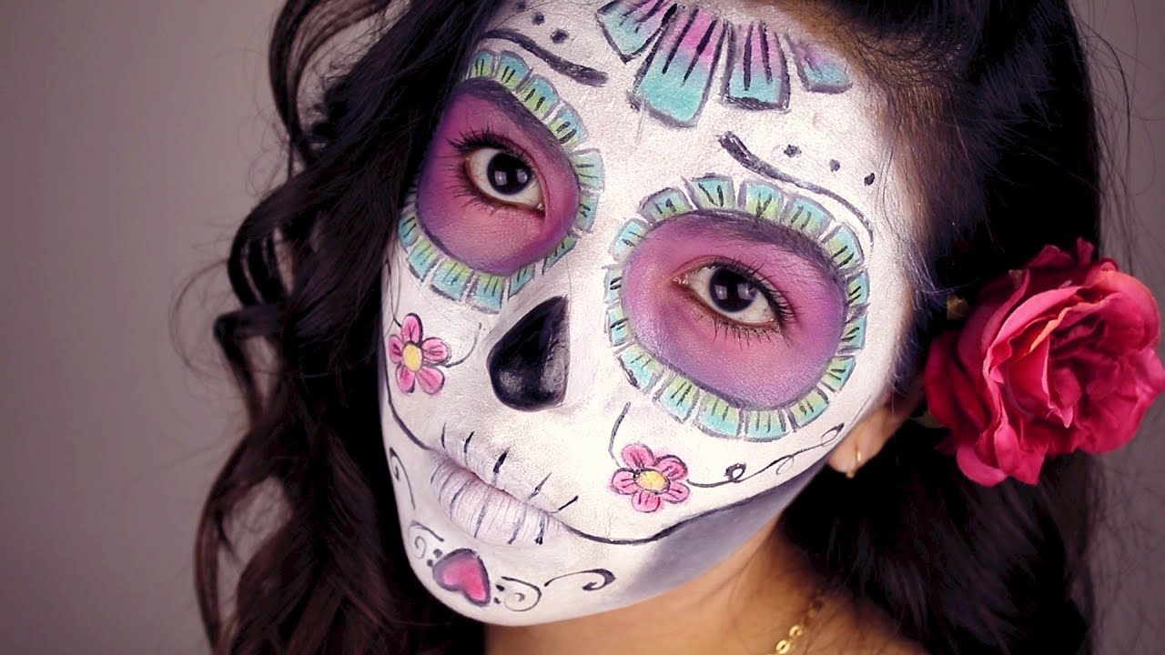 Maquillaje Bonito de CALAVERA o CATRINA - YouTube