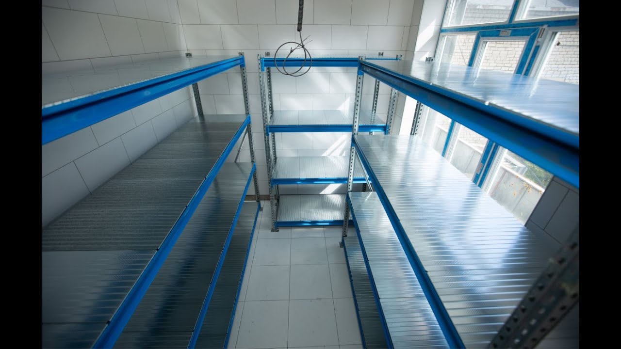 Торговое оборудование, среднегрузовые складские стеллажи. Казахстан, г. Астана, 196814