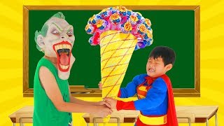 School colors Spiderman Fishing CANDY CREAM w/ Superman Paint Box Masha Brush your teeth Learn Color