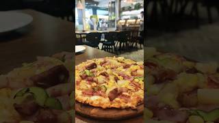 pizza in Bangkok shorts pizza