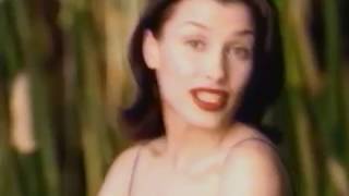 1997 Perfect Wear Lipstick by Avon Commercial
