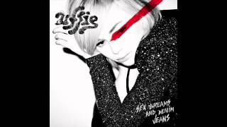 Video thumbnail of "Uffie - Hong Kong Garden (Official Audio)"