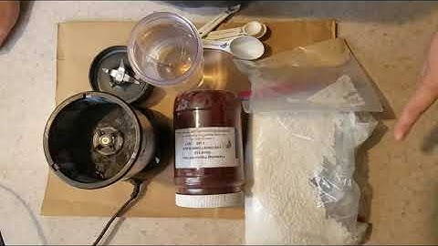 How to mix thickened dye for painting on fabric