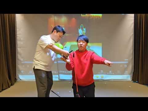 다운스윙 레슨❌️/ 백스윙때 머리 고정해서 어깨턴을 충분히 할수있게 만들어주는 영상