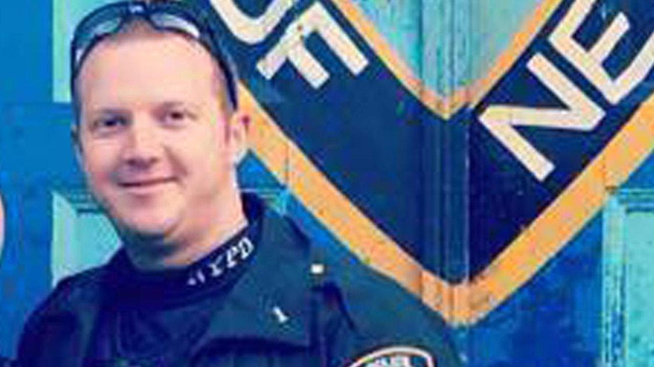 This is The Hero Cop Who Shot NYC Terror Attack Suspect in Stomach