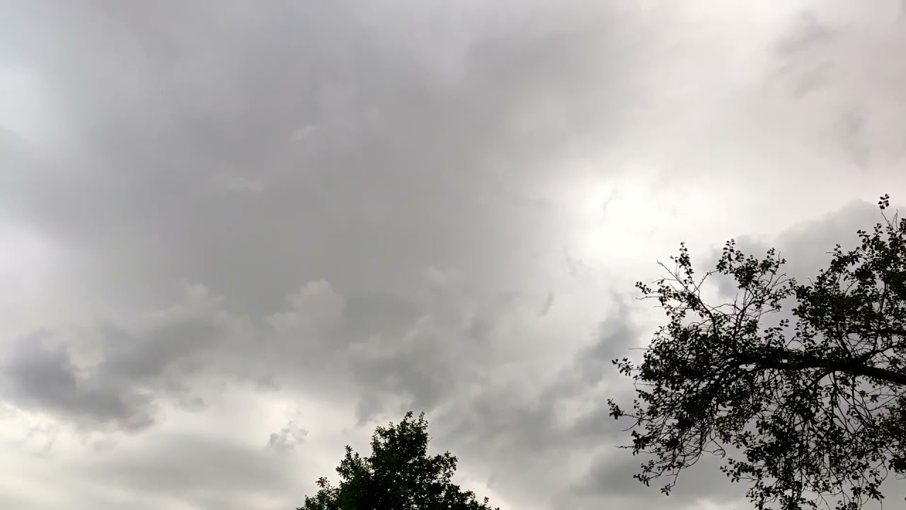 Unwetter-Alarm in Deutschland: Heftige Gewitter mit Orkanböen und Hagel im Süden