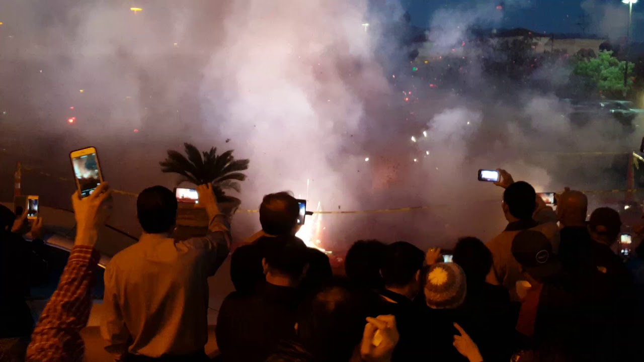 8 things i love about chinese new year Firecrackers on Lunar New Year - YouTube