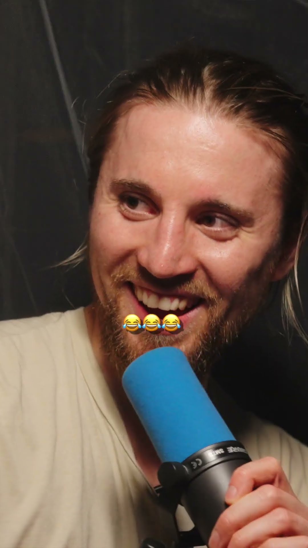 Scène coupée : team photo ou vidéo ? #amixem #podcast #shorts