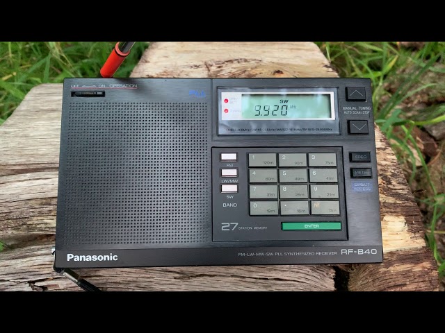 Panasonic RF- B40 doing what it was designed to do: superb 