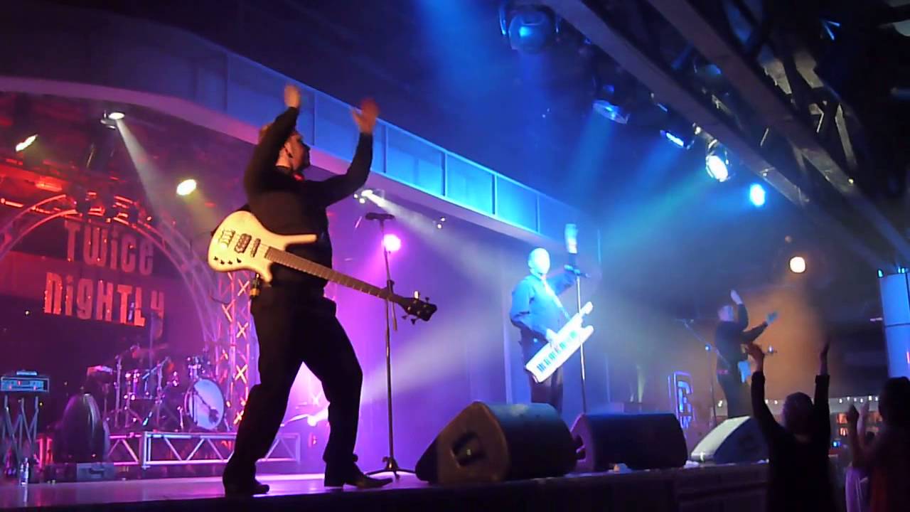 Butlins Skegness 2012 Reds Twice Nightly - YouTube