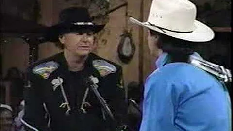 Jerry Jeff Walker interviews Mark Chesnutt 1991