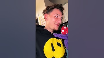 She answers Minnies questions better then when i ask😂🤦🏽‍♂️ #firsttimedad #interview #minniemouse