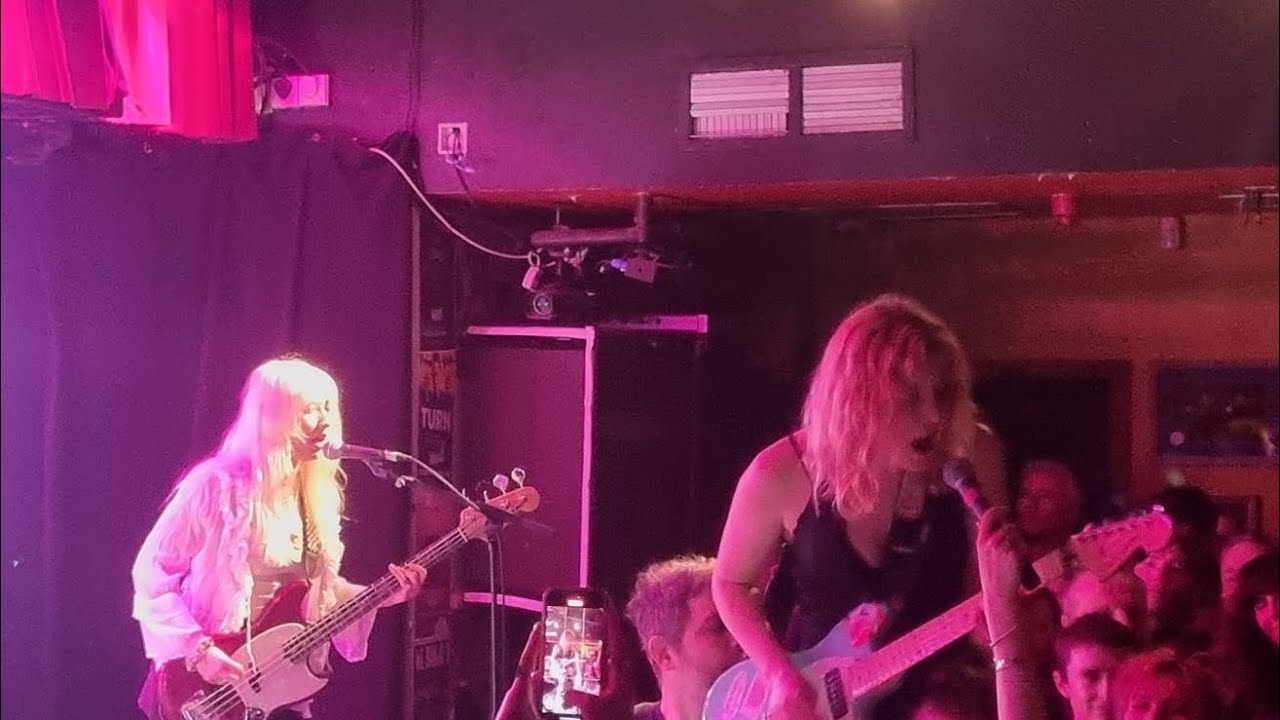 Lambrini  Girls  ‎⁨@WhelansLive⁩   5/April/25