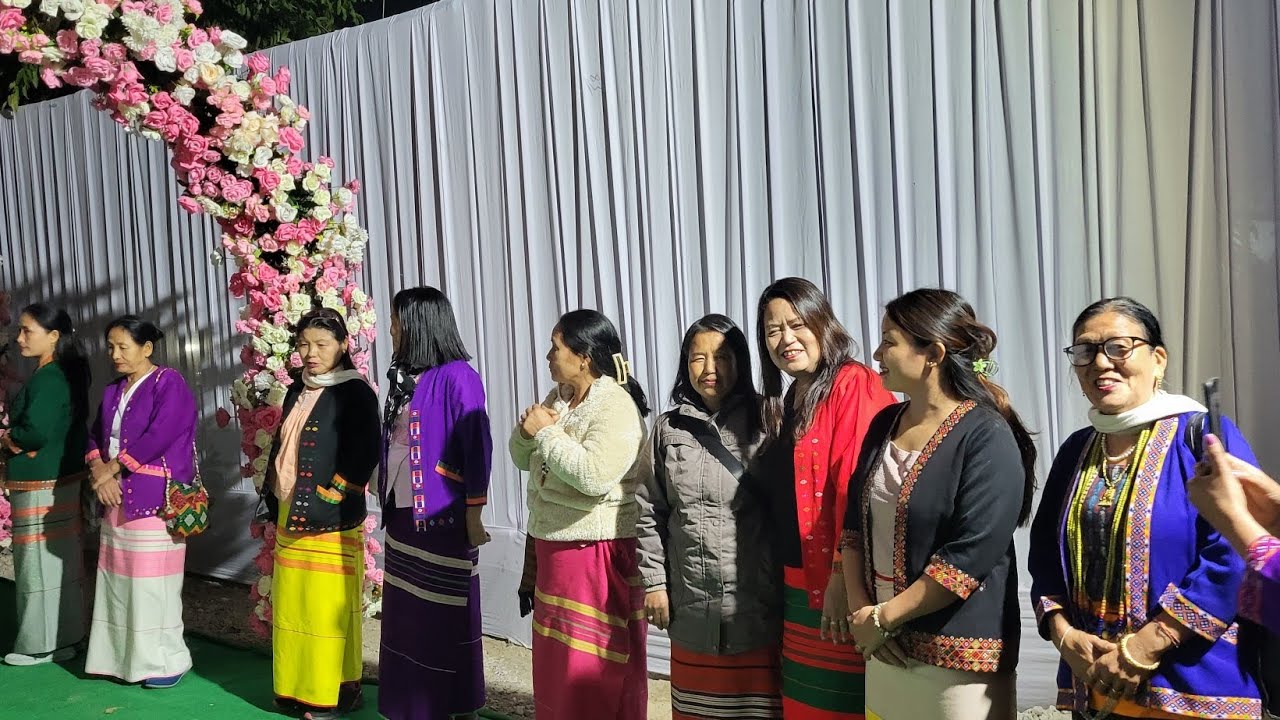 Sorry guys kal editing mei galty ho gaya re-upload kar rahi hoo(arriving of bride party)