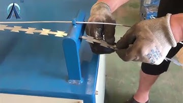 High Speed Concertina Razor Barbed Tape Machine Barbed Wire Machine