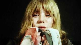 Watch Marianne Faithfull Ghost Dance video