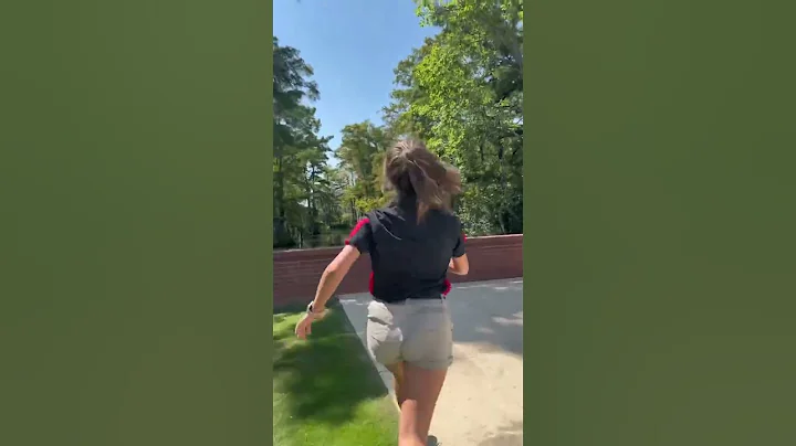 Limber up, Mom and Dad, we’re going on a tour! Jkjkjk #Orientation #college #Louisiana #tour