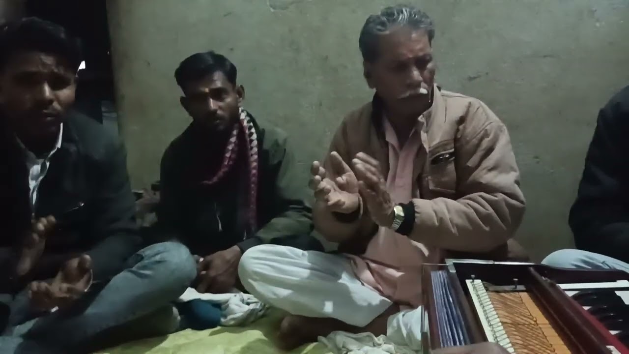 है आज मौका हरि भजन का निकल गया तो फिर क्या करोगे