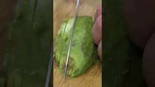 I Made Chipotle's Guacamole Recipe