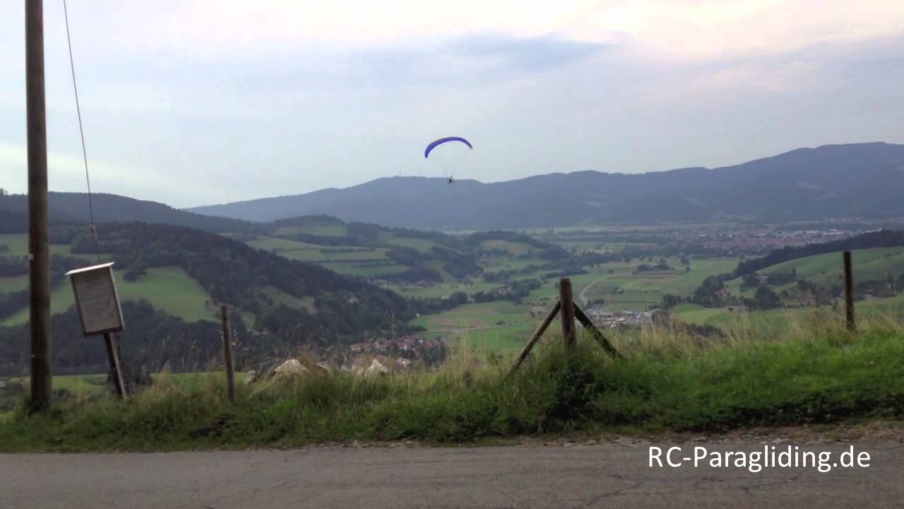 Spiral 1.2R fun in the evening, Opale Paramodels, RC-Paraglider