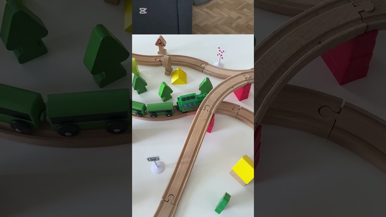 Green train adventure 