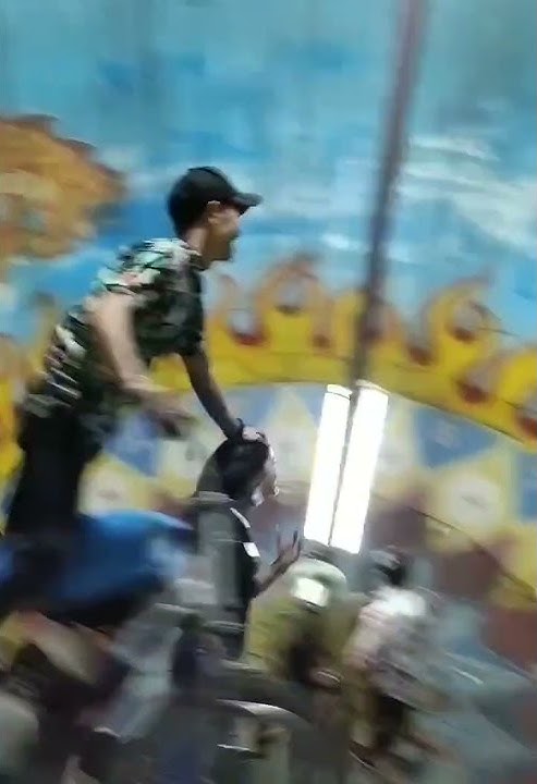 Detik detik sebelum kejadian cewek main di tong setan wow..