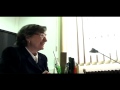 130508 Pilar Bayer comenta Sneakers