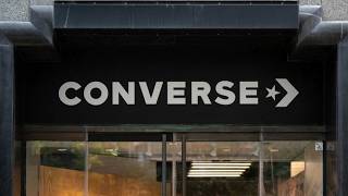 Download Lagu Converse meminta maaf dan menarik iklan kontroversial setelah dikritik karena dianggap menyerupai... Download Lagu Converse meminta maaf dan menarik iklan kontroversial setelah dikritik karena dianggap menyerupai...