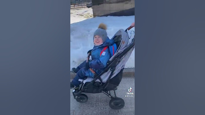 Гуляем с дочкой и внуком 💓#внук #дочка # прогулка