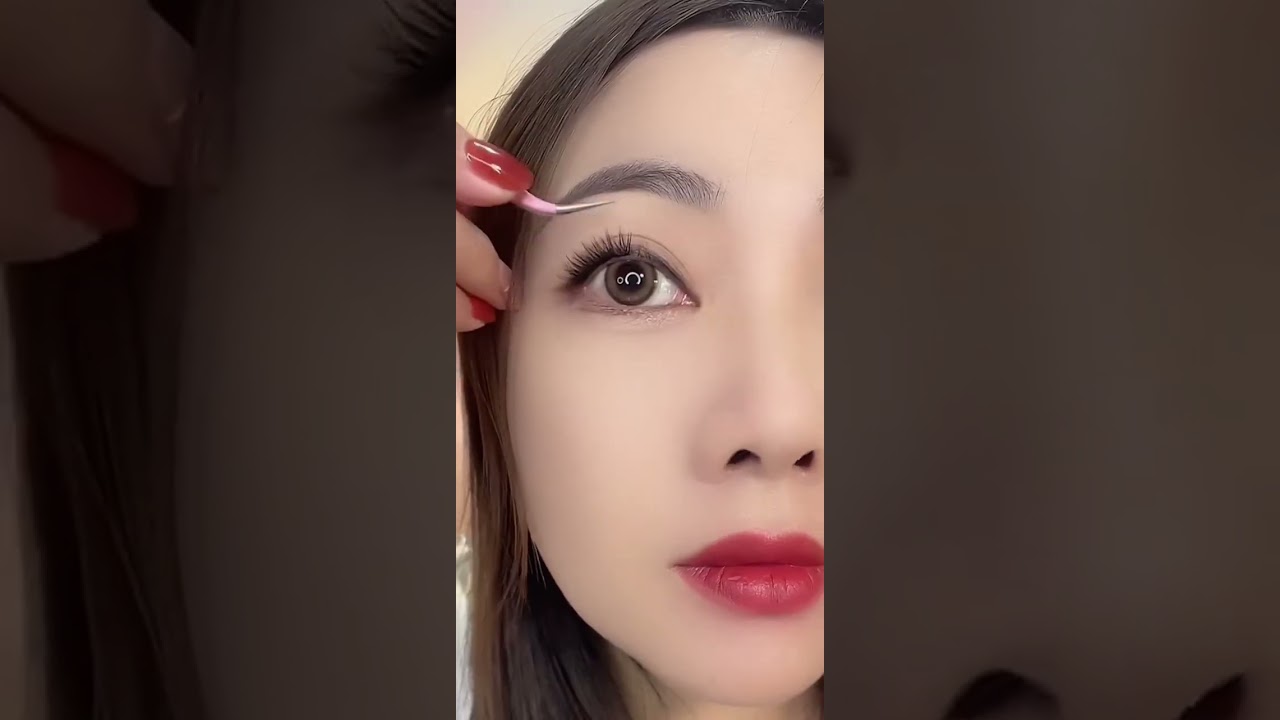 eyeliner makeup tutorial for beginners/Best Makeup Transformations