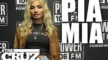 Pia Mia On Her Grill Made of Rose Gold + Diamonds