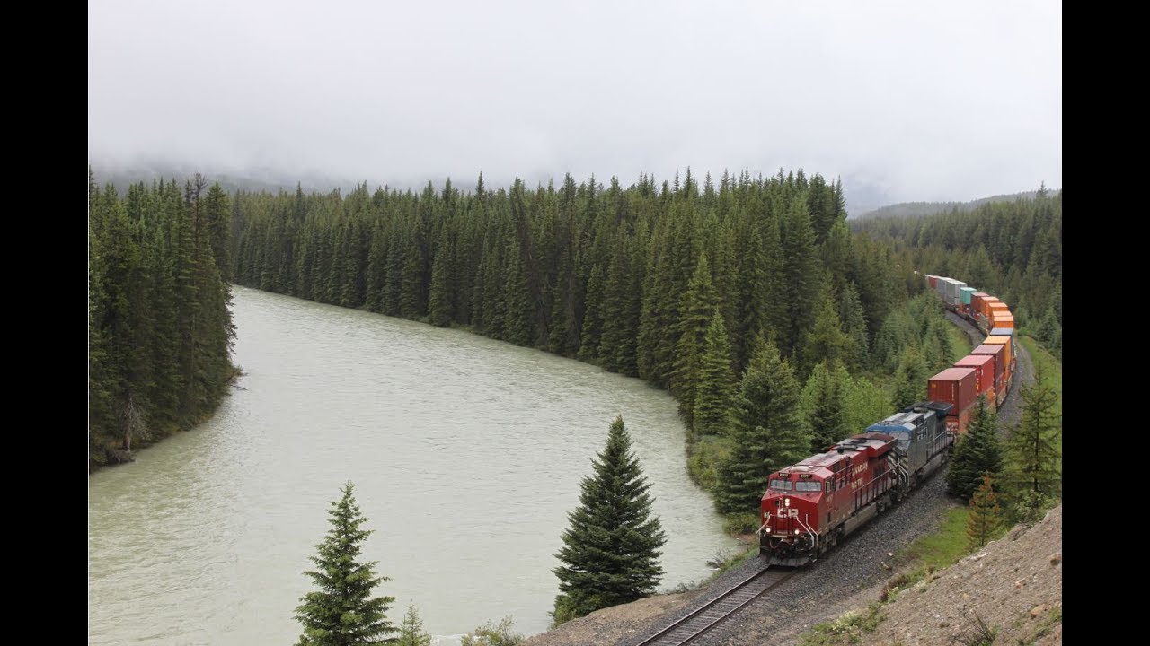 *FULL TRAINS* CP 112, & 101 At Storm Mountain