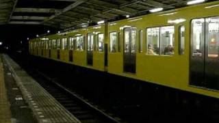 西武鉄道 2000系(2+8両) 秋津駅に到着・出発