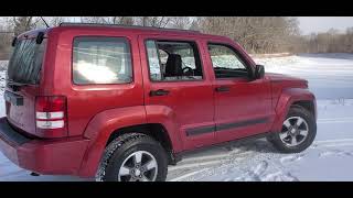 2009 red jeep liberty