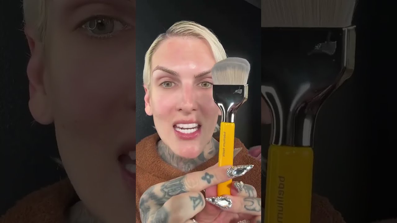 Jeffree Star Reviews Blending Brush| Instagram Story