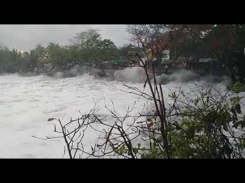 ROAD TRIP CANTIK dari Pantai Pangandaran ke Batu Hiu, Mengikuti Jejak Ombak