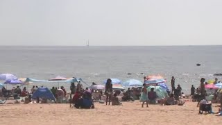 New Yorkers enjoy Coney Island on Labor Day