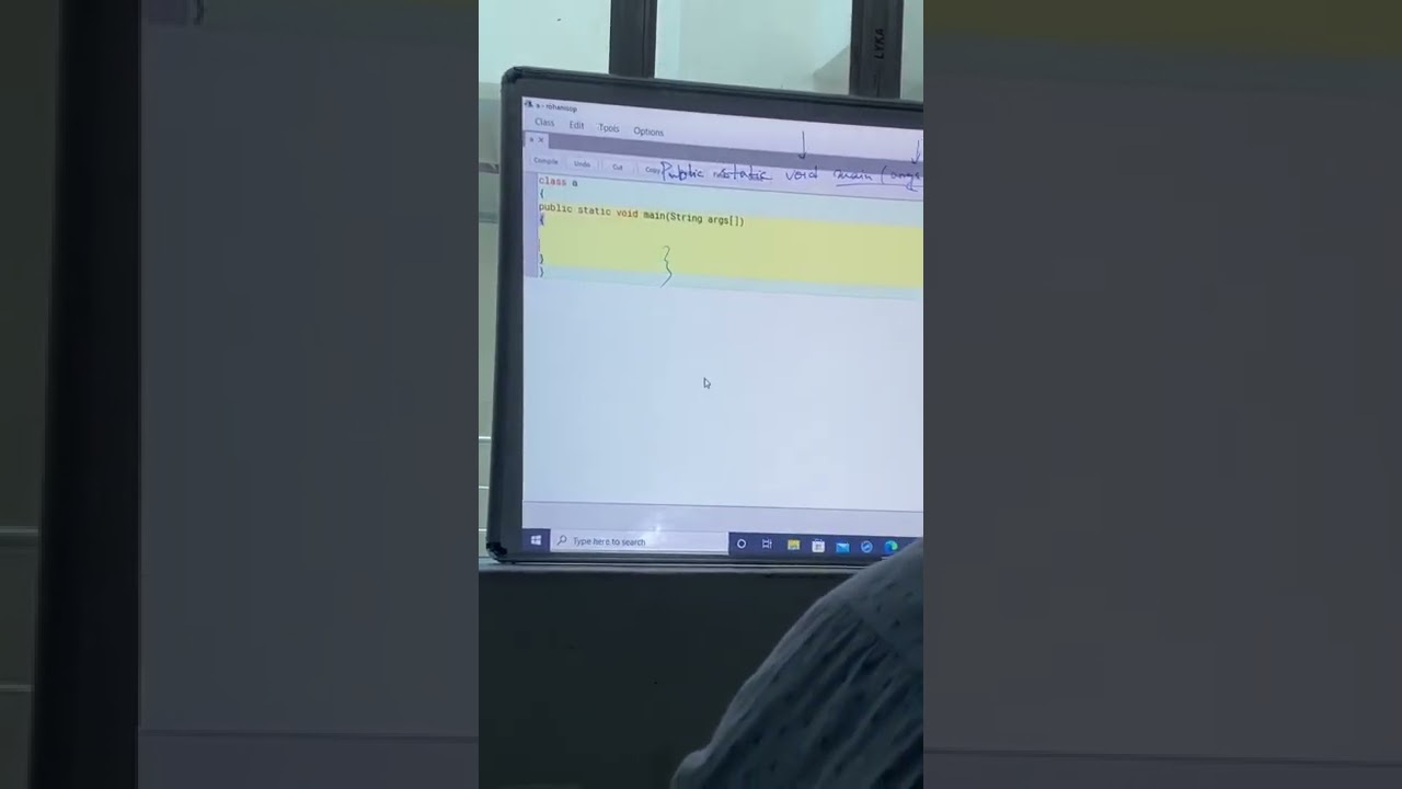 OBJECT ORIENTED PROGRAMMING ,oops ,BCA CLASS ,Makaut main campus 